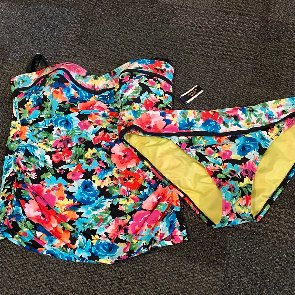 UPDATED LISTING! Blue Rod Beattie tanking size 14